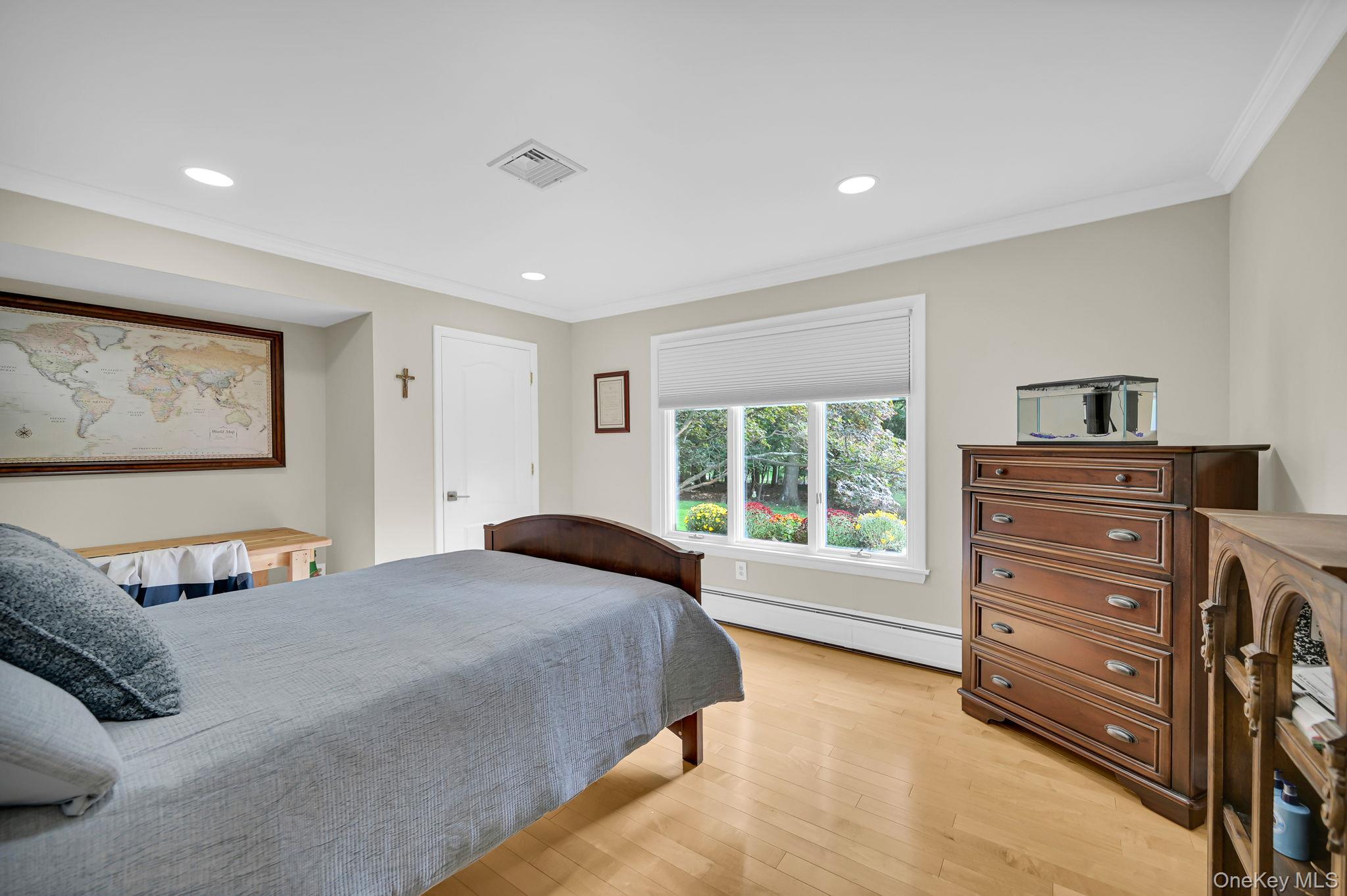 15 Ramapo Lane – For Sale photo 23