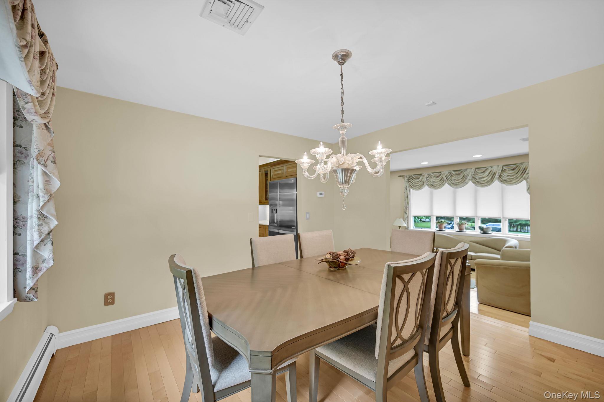 15 Ramapo Lane – For Sale photo 11