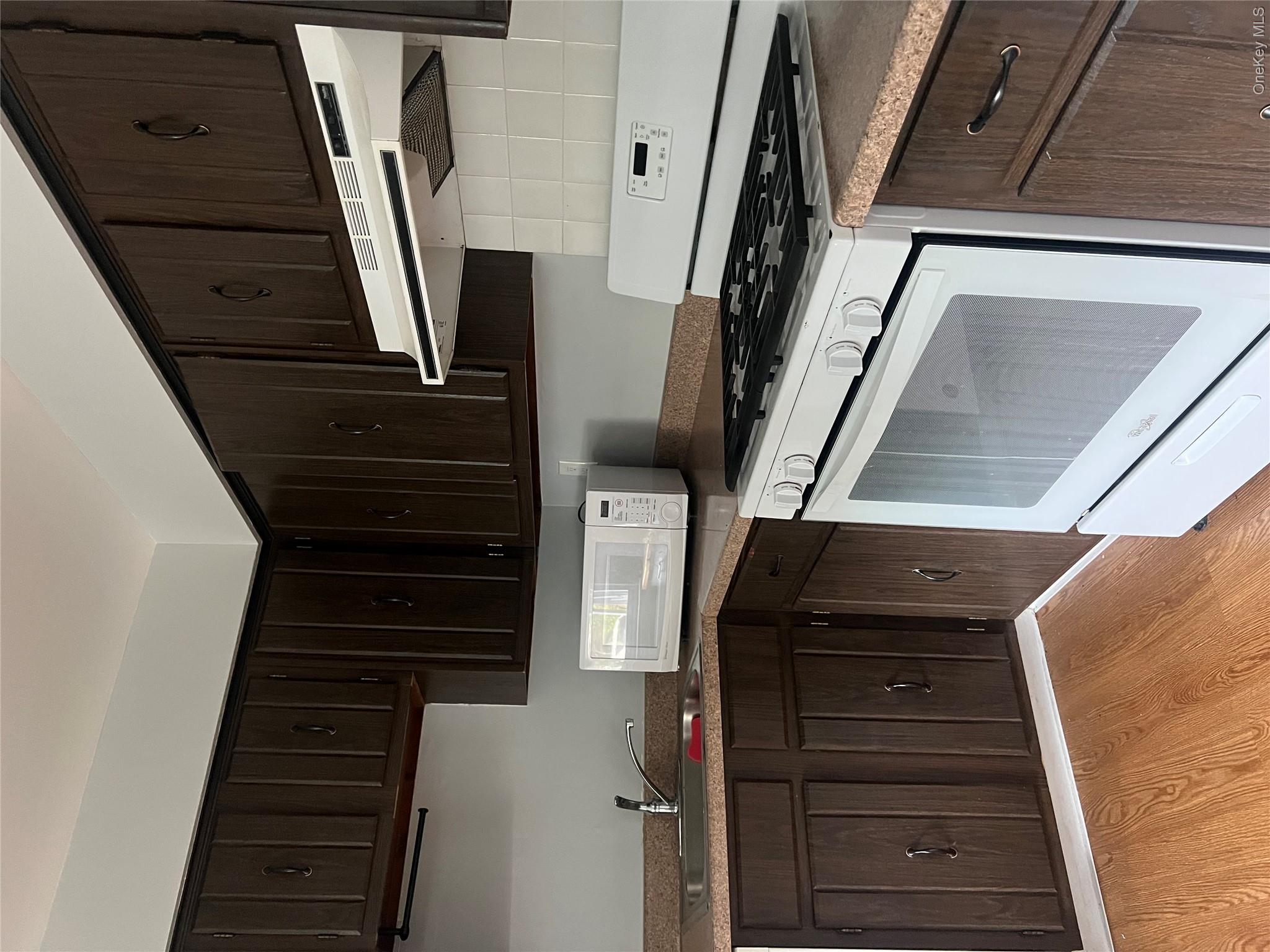 68 Bon Aire Circle, Unit P 10 photo 5