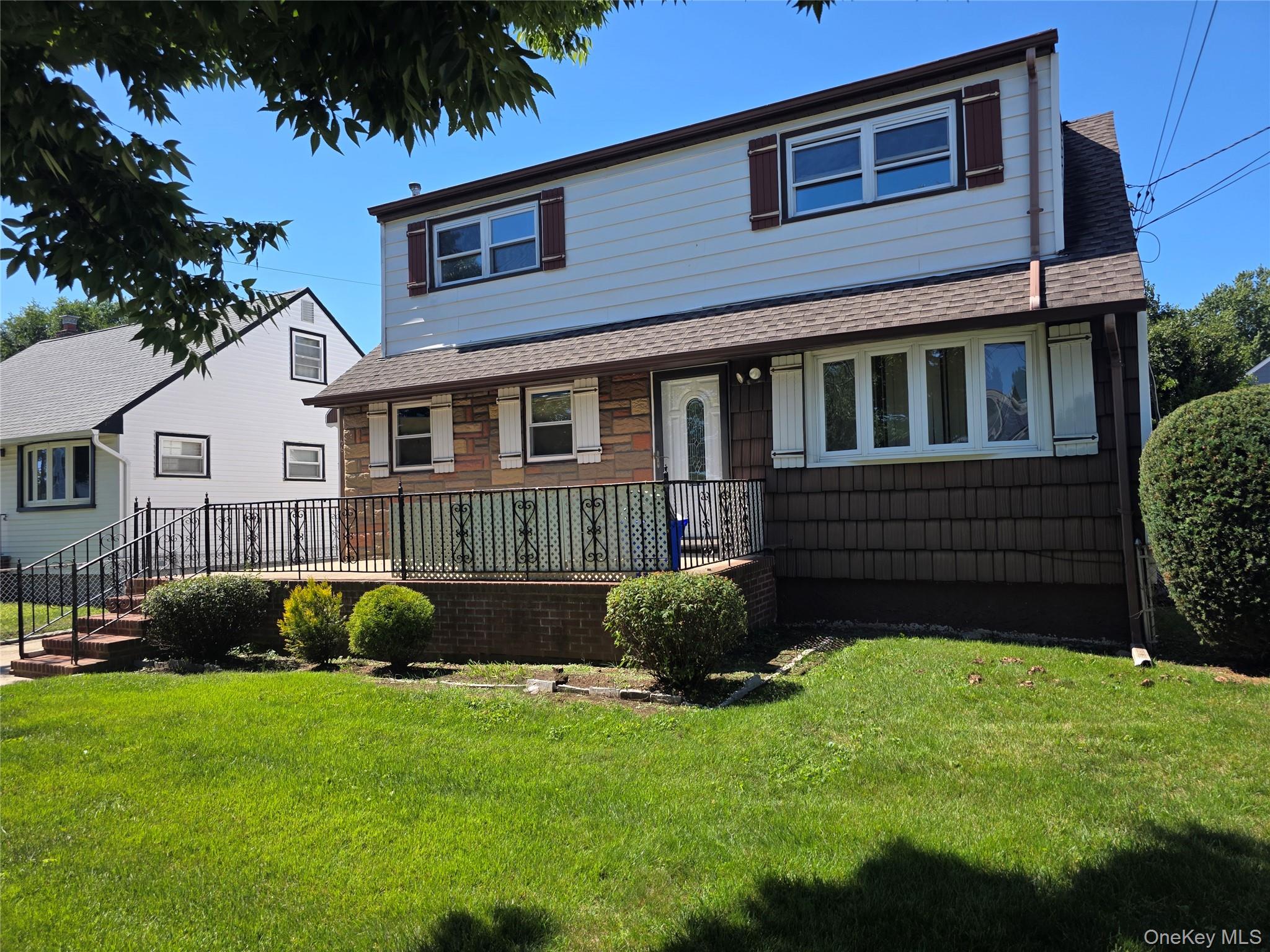 66 Gates Avenue, Unit 1 photo 19