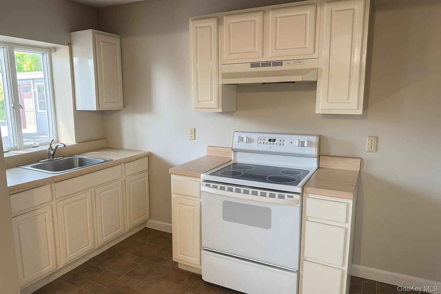 224 Walsh Avenue – For Rent photo 2