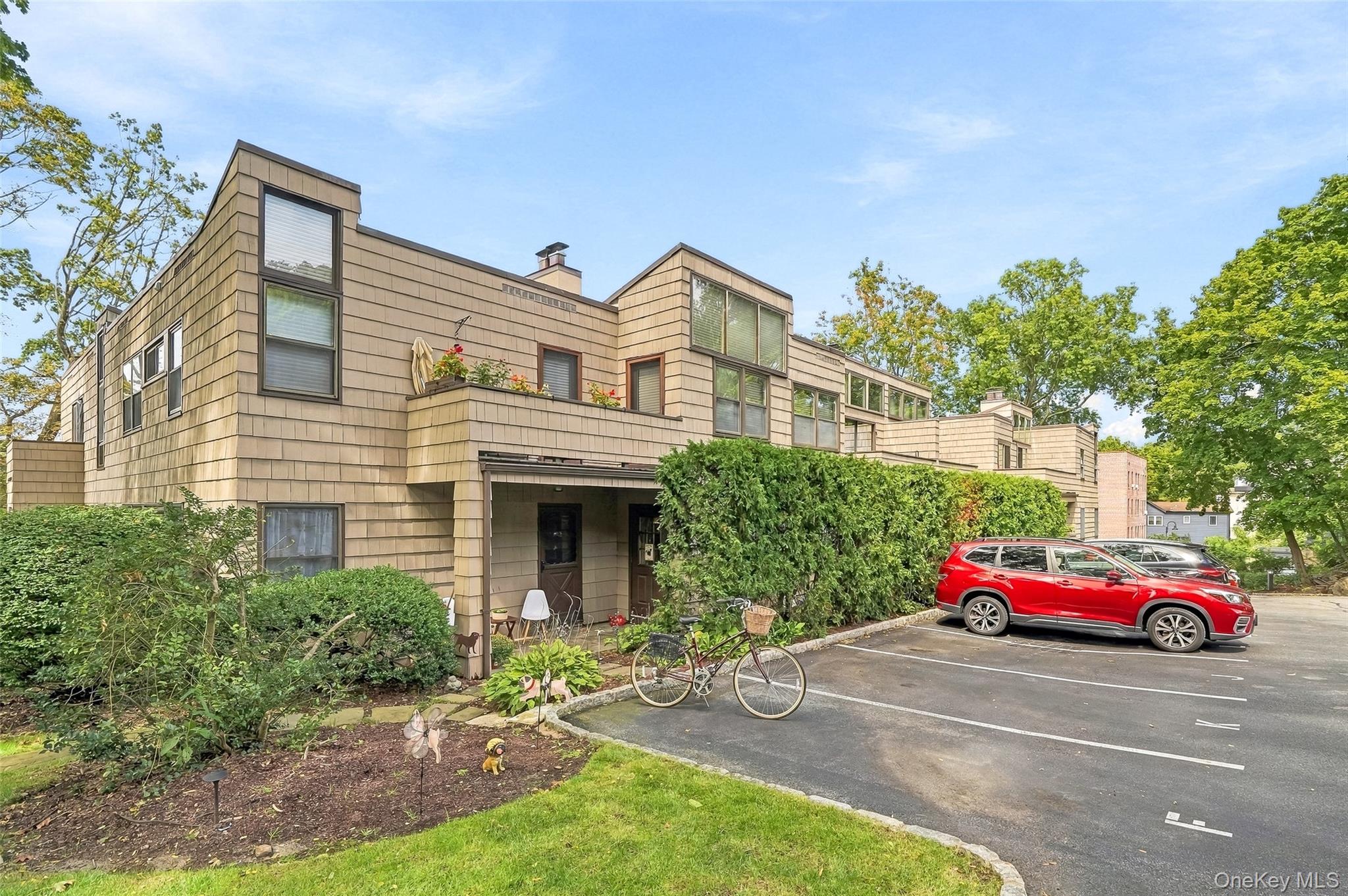 216 Purchase Street, Unit F