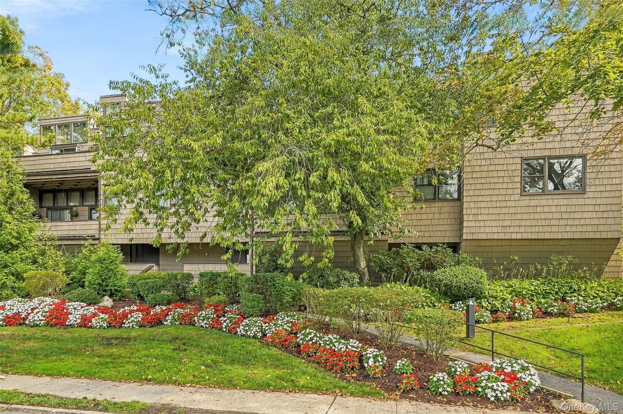 216 Purchase Street, Unit F photo 4
