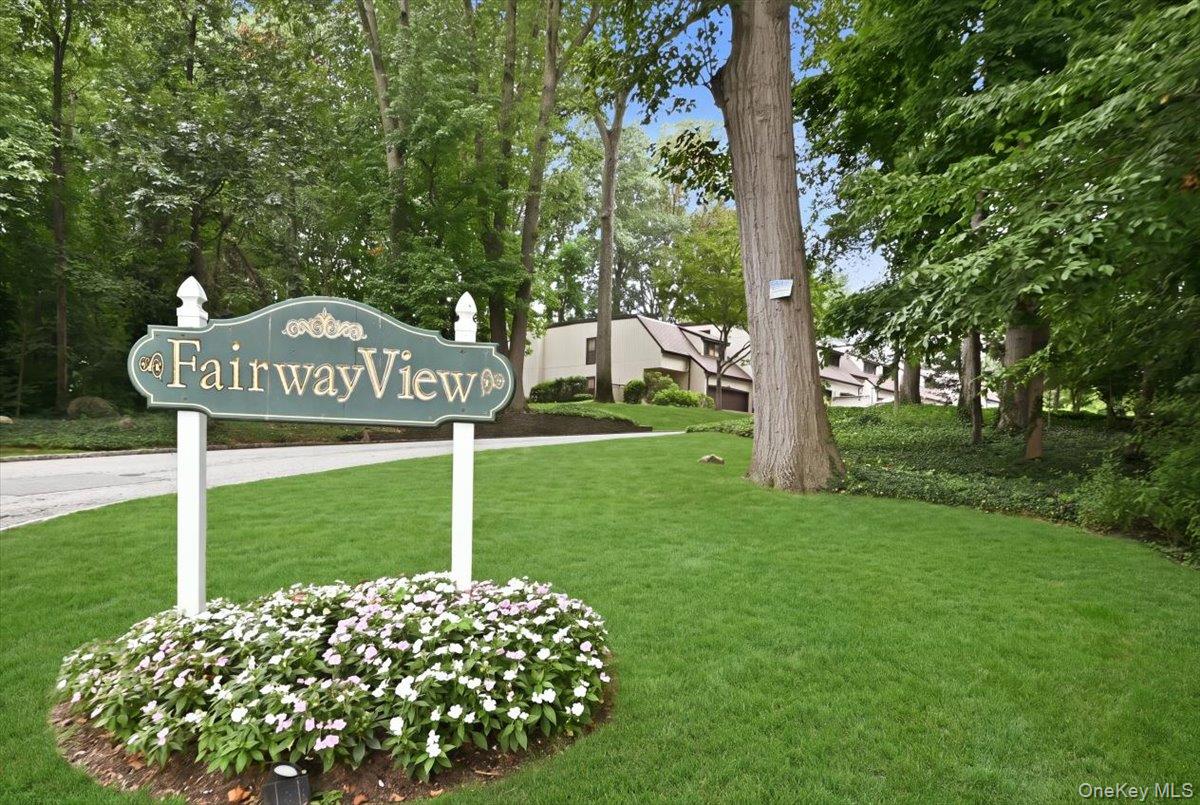 40 Cedar Lane N, Unit 40