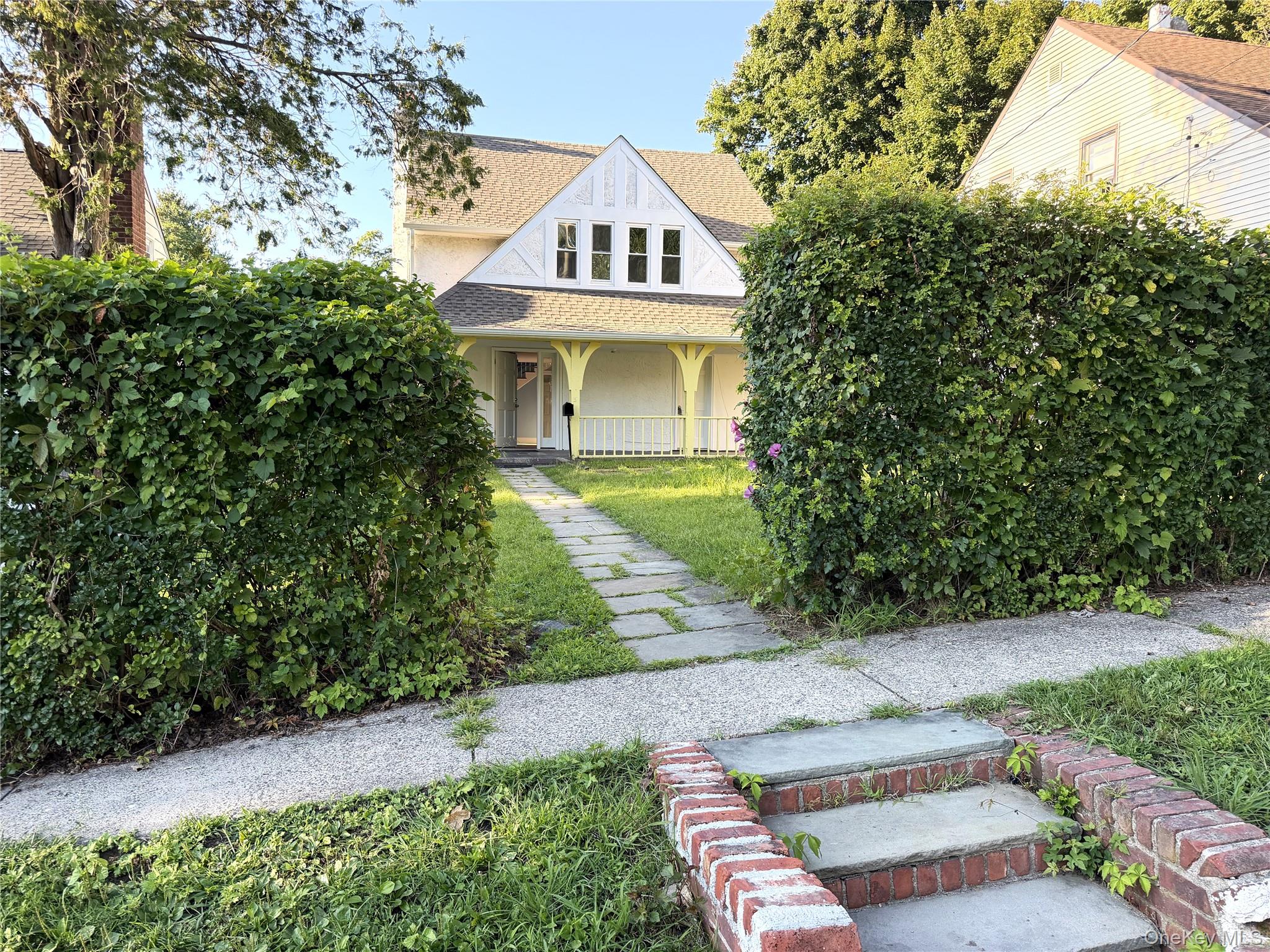 5 Crest Place – For Sale photo 3