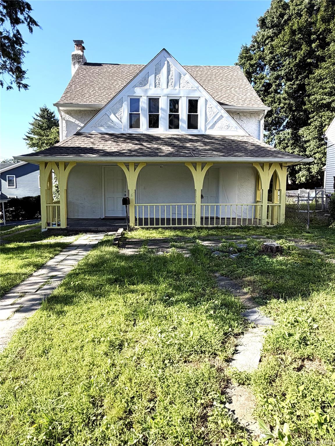5 Crest Place – For Sale photo 2