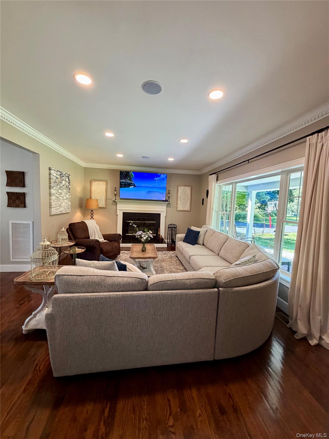 101 Beverly Road – For Sale photo 6