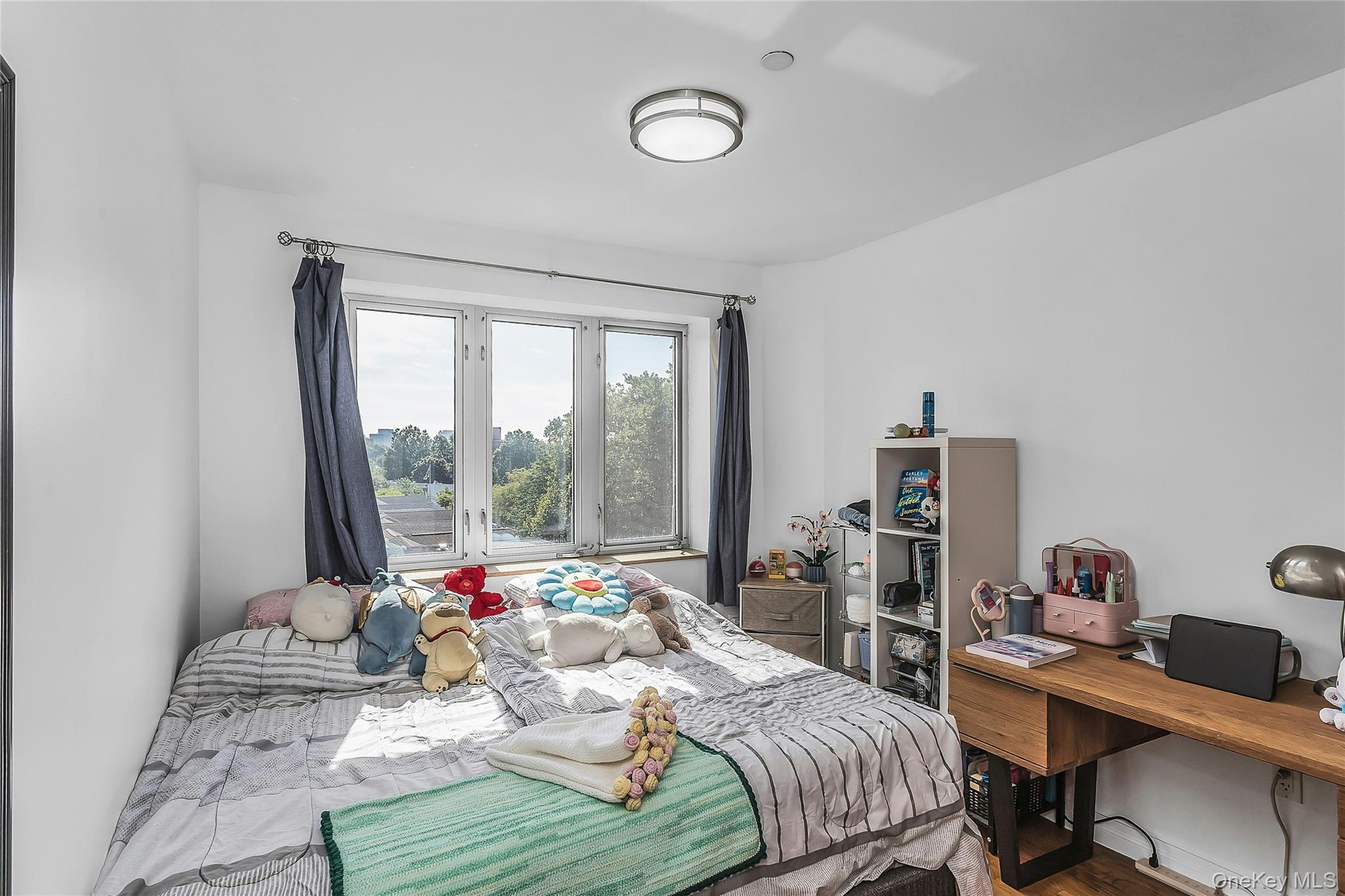 85-10 Elmhurst Avenue, Unit 5B photo 15