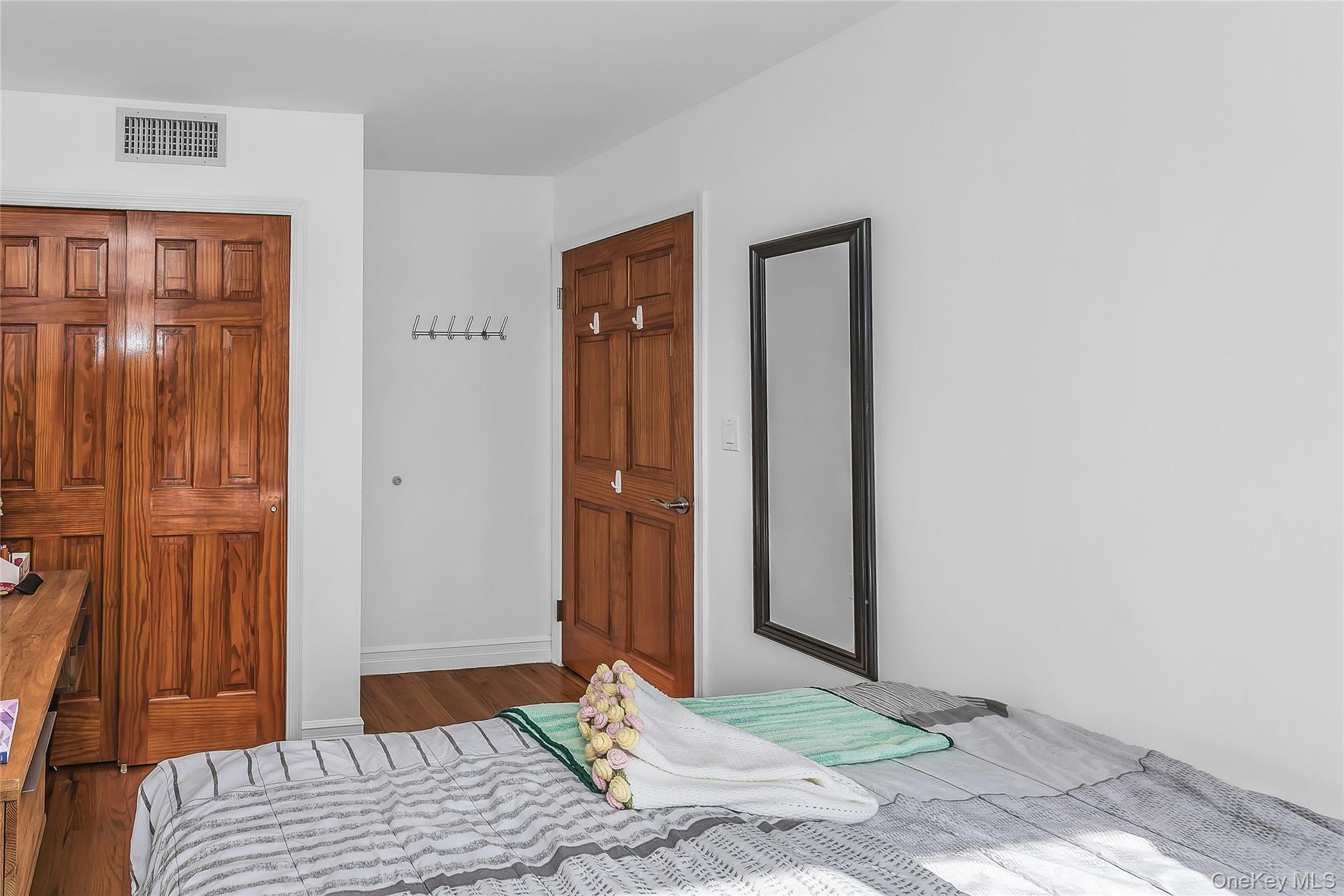 85-10 Elmhurst Avenue, Unit 5B photo 17