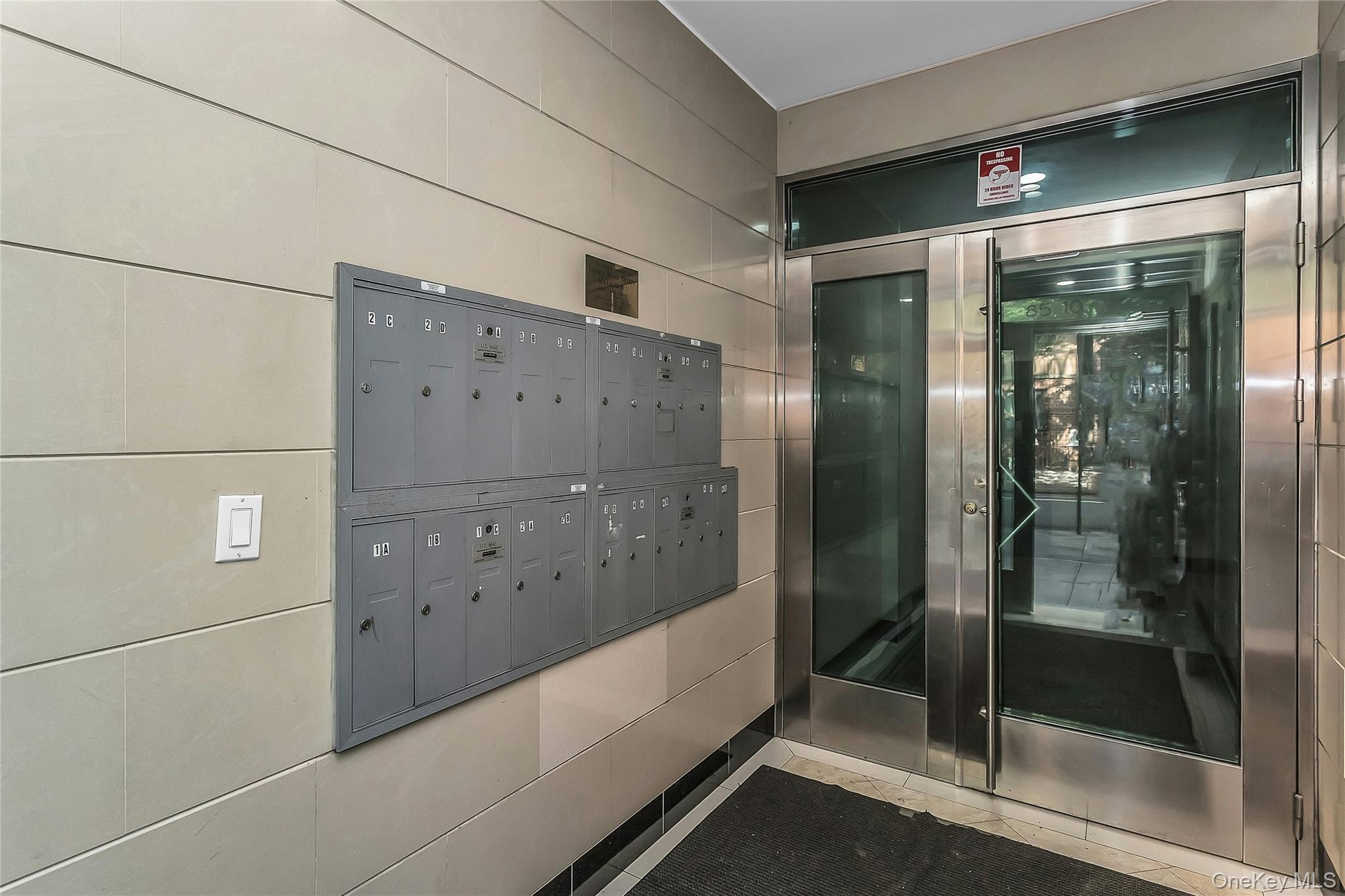 85-10 Elmhurst Avenue, Unit 5B photo 23