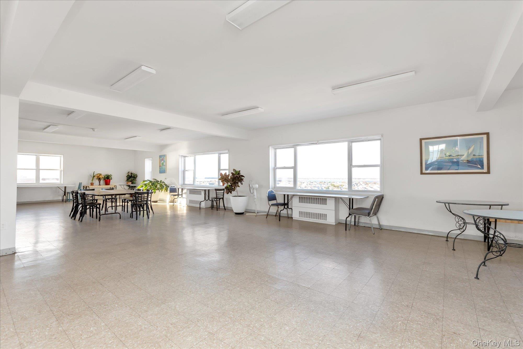 370 W Broadway, Unit 5K photo 14