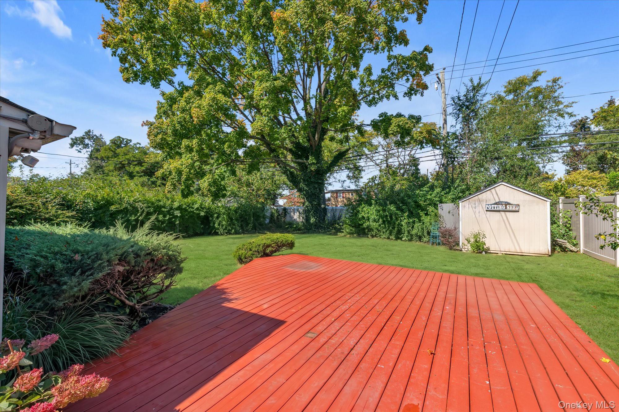 157 Land Lane – For Sale photo 20