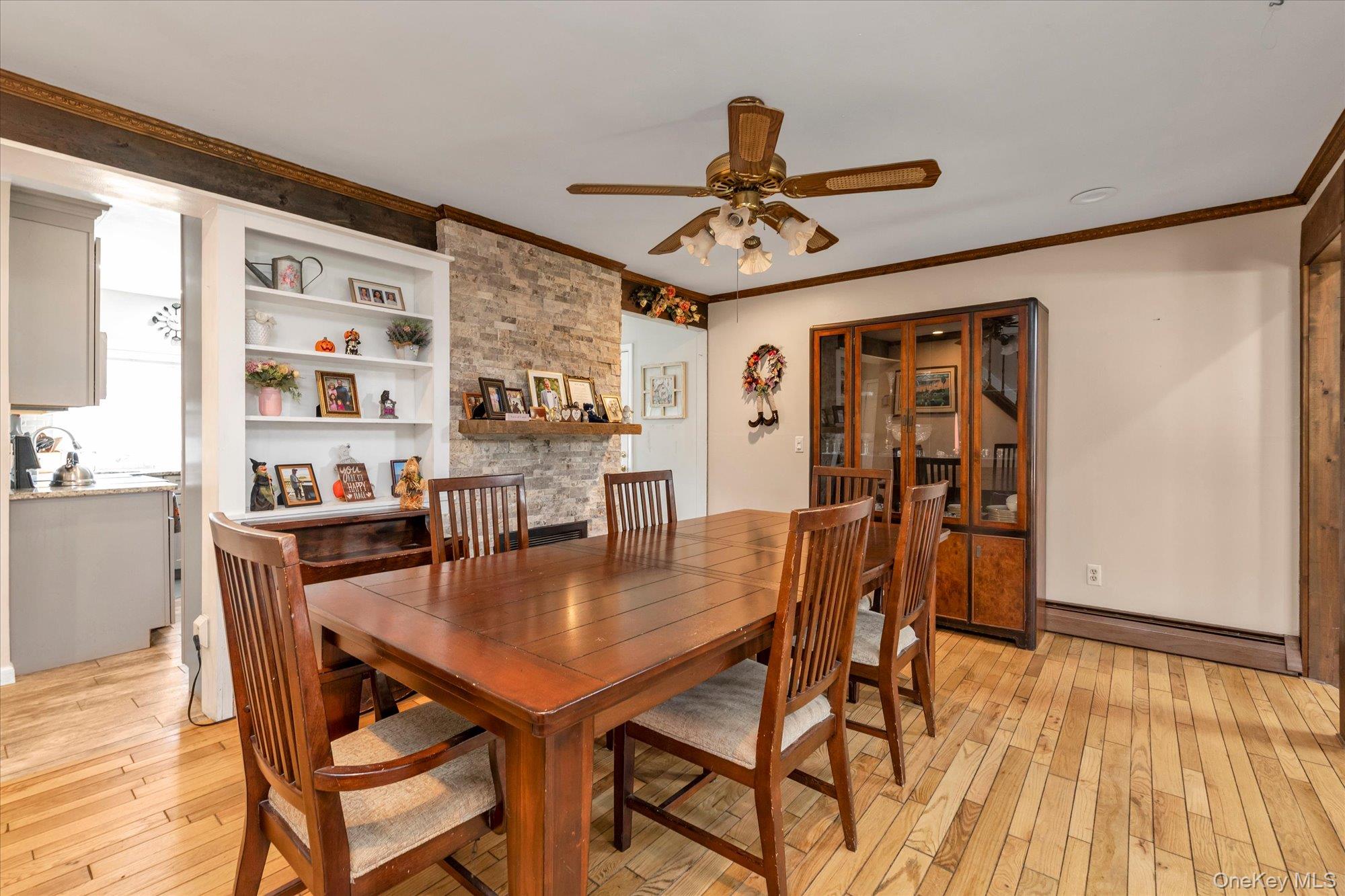 157 Land Lane – For Sale photo 5