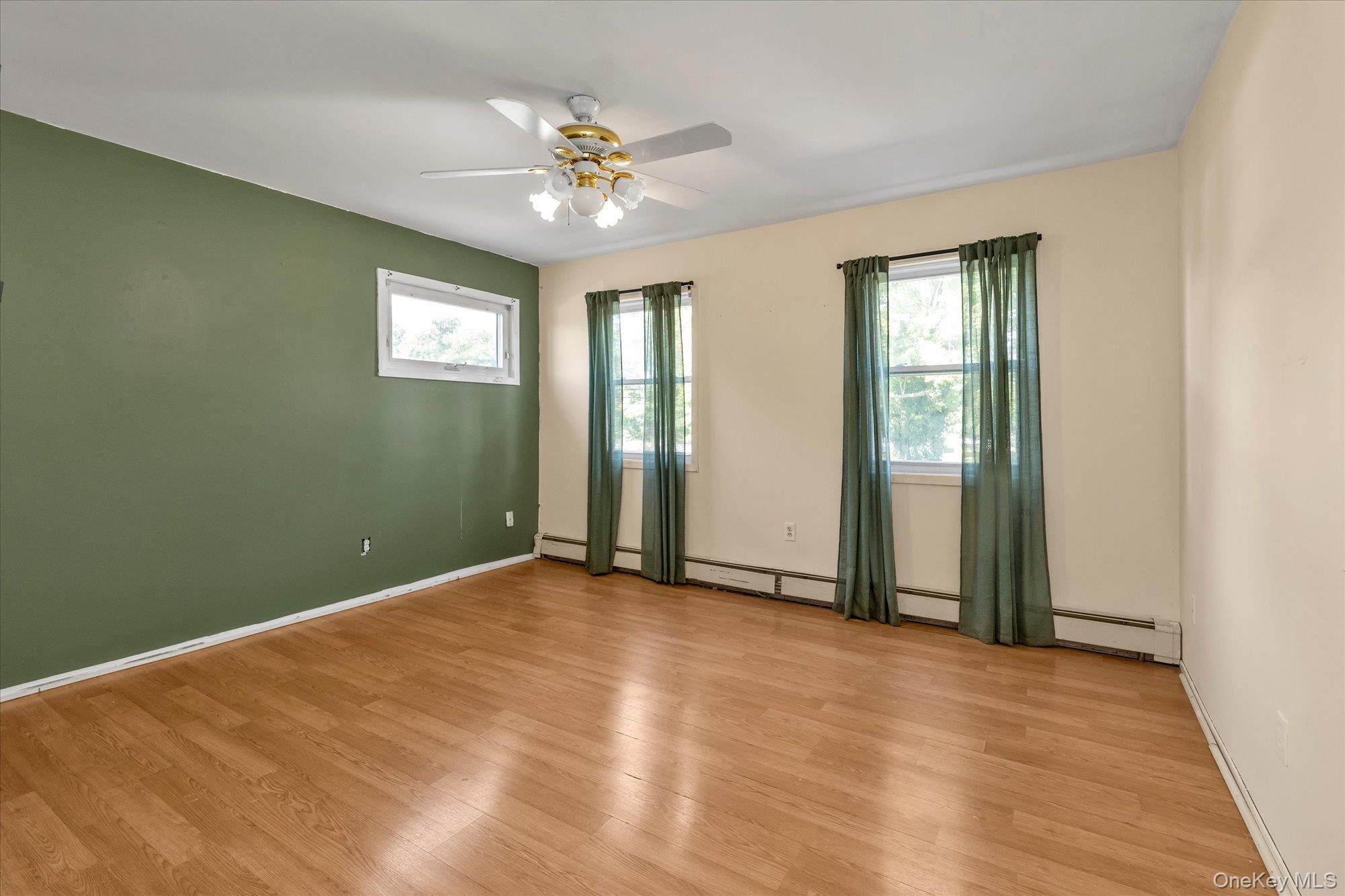 157 Land Lane – For Sale photo 15