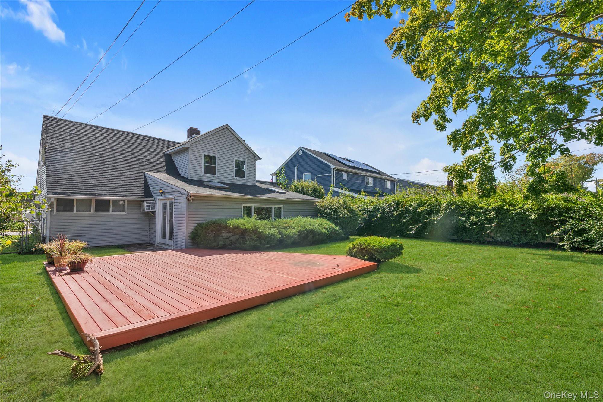 157 Land Lane – For Sale photo 19