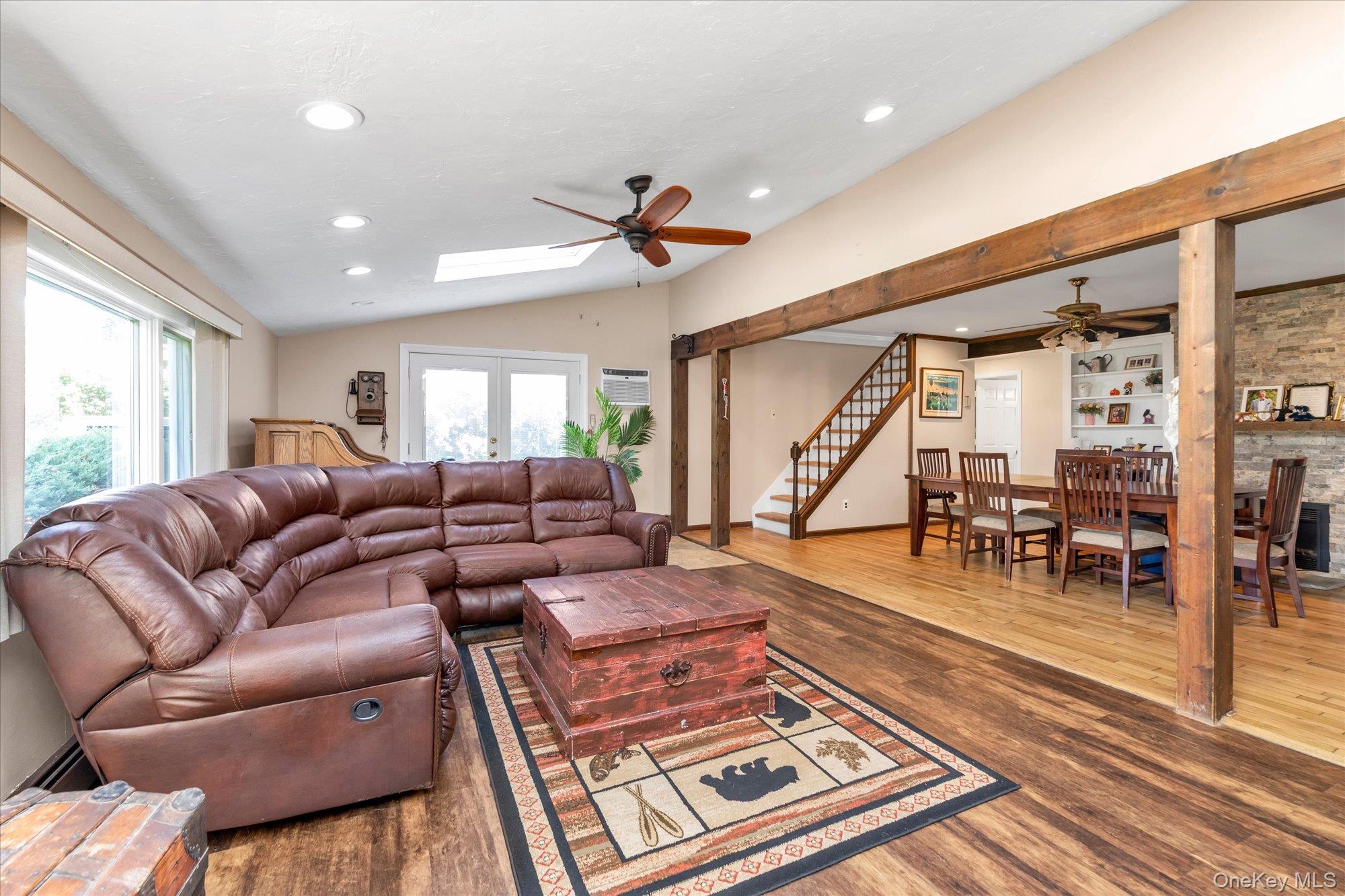 157 Land Lane – For Sale photo 7