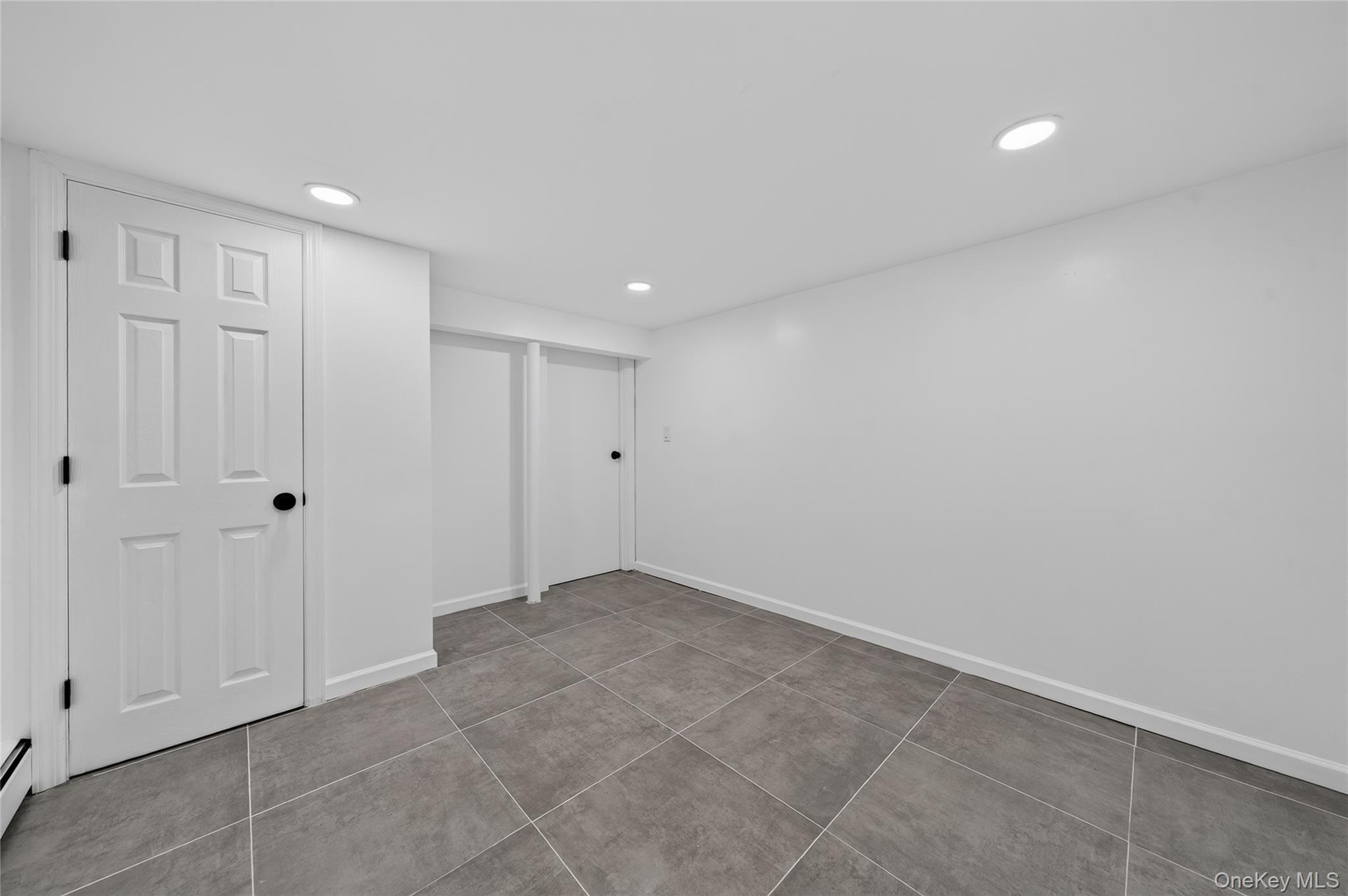 28 Roslyn Avenue – For Sale photo 24