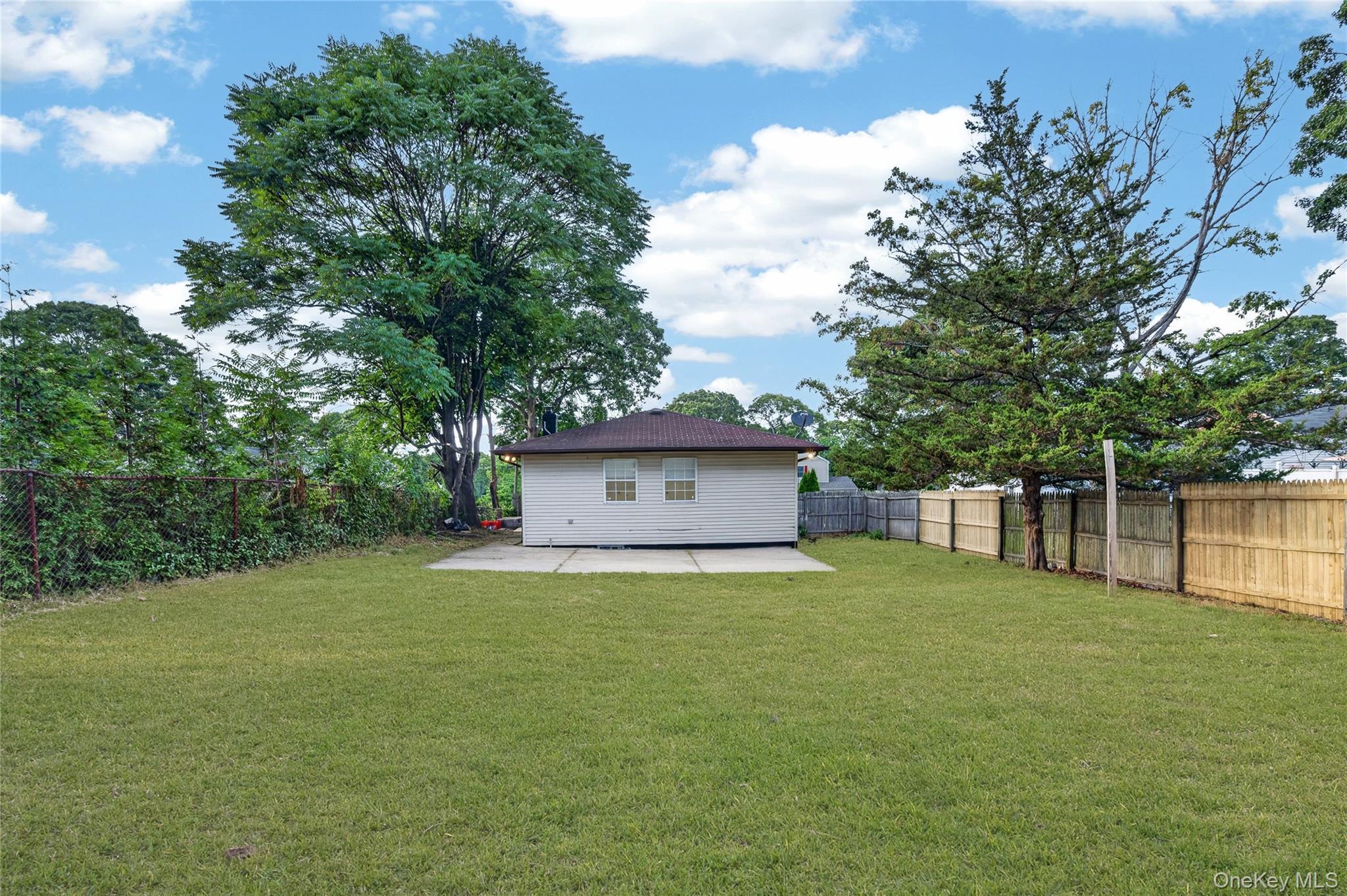 28 Roslyn Avenue – For Sale photo 29