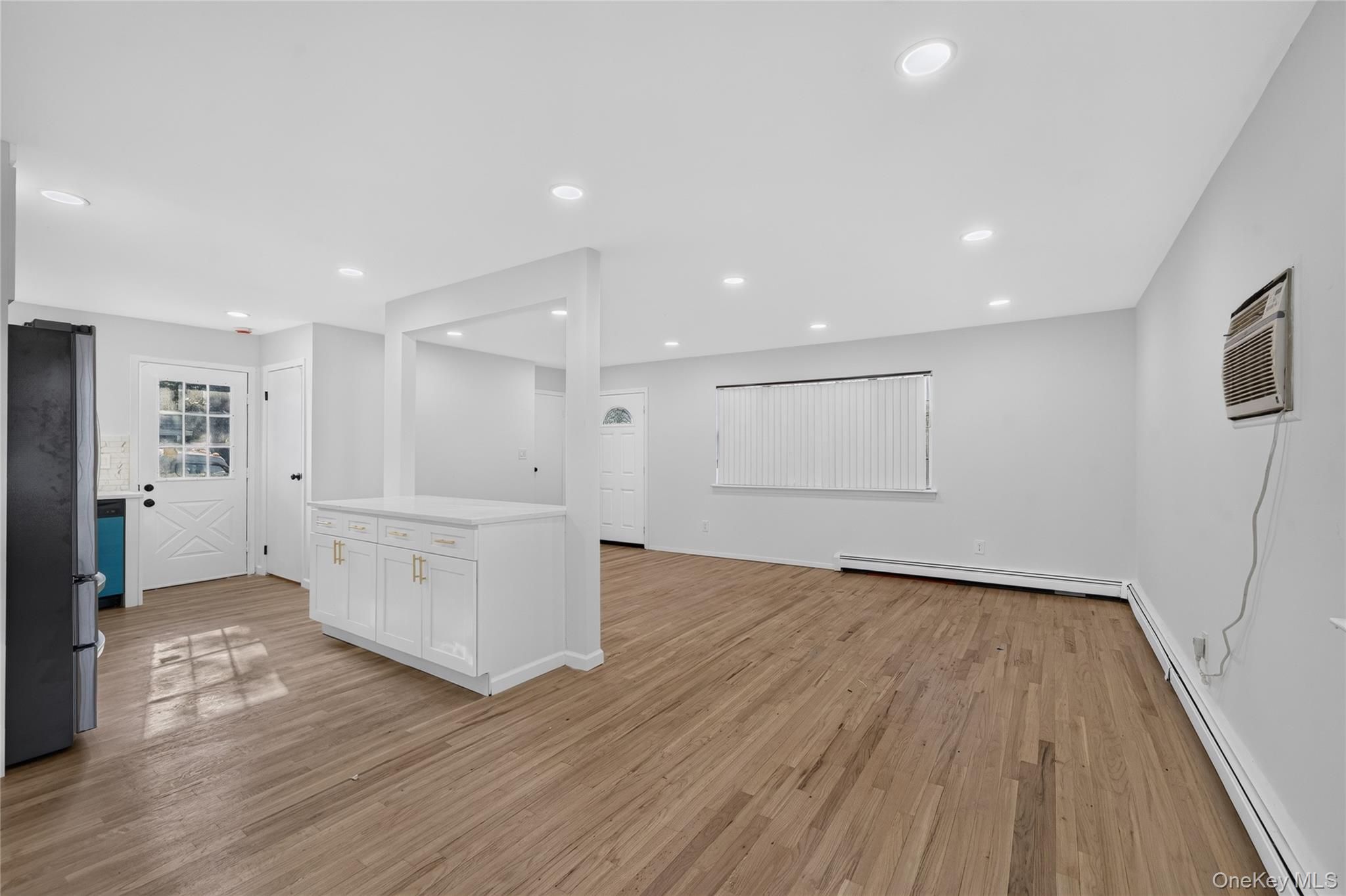 28 Roslyn Avenue – For Sale photo 6