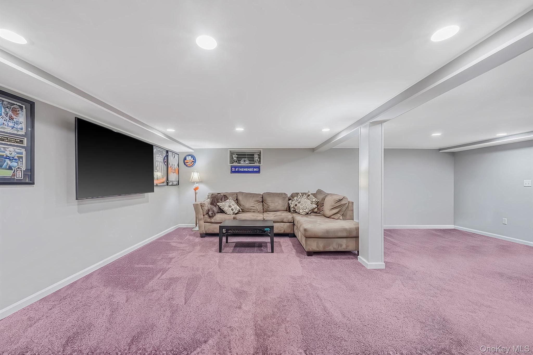 16 Salem Road – For Sale photo 31