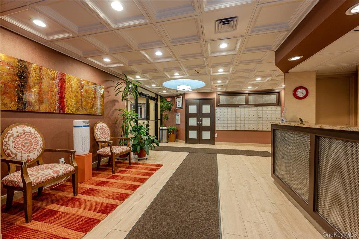 185 W Park Avenue, Unit 201 photo 3
