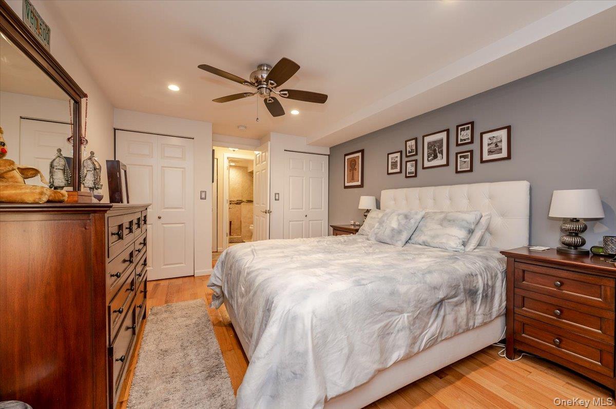 185 W Park Avenue, Unit 201 photo 14