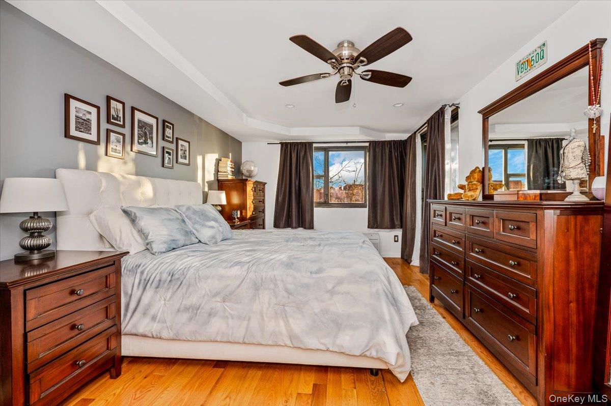 185 W Park Avenue, Unit 201 photo 13