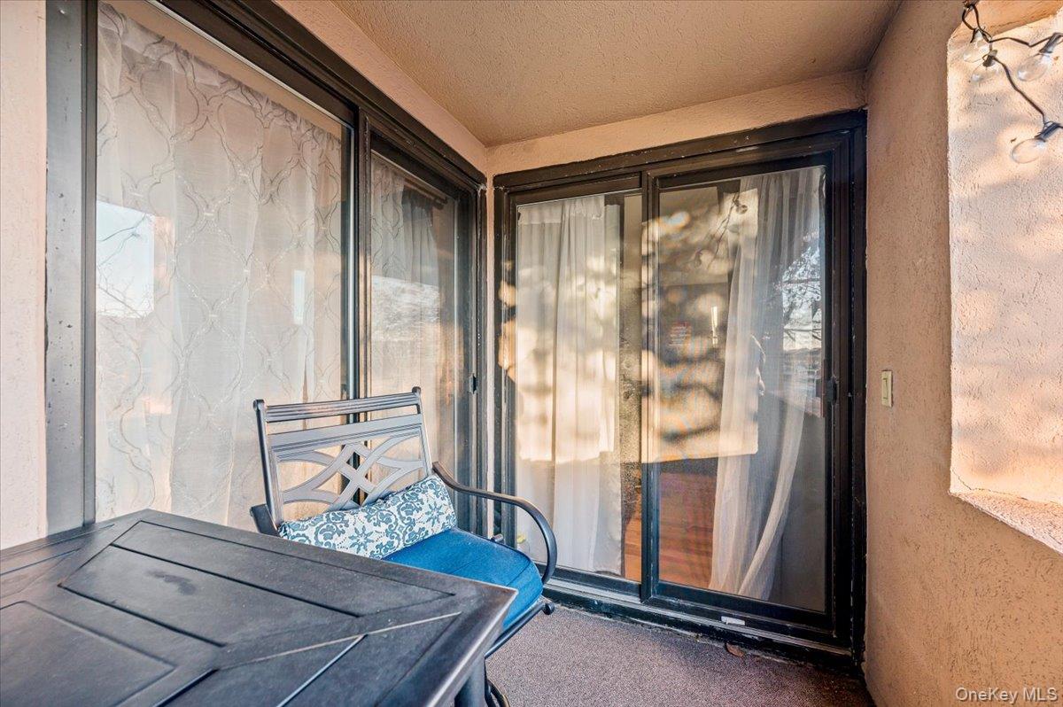 185 W Park Avenue, Unit 201 photo 18