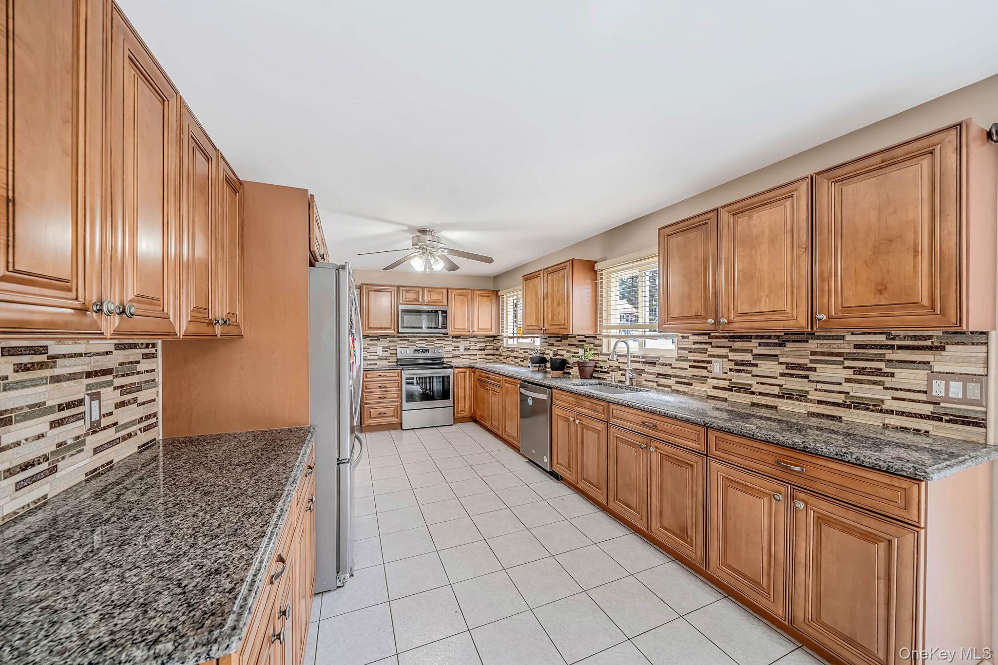 12 Carston Street – For Sale photo 11