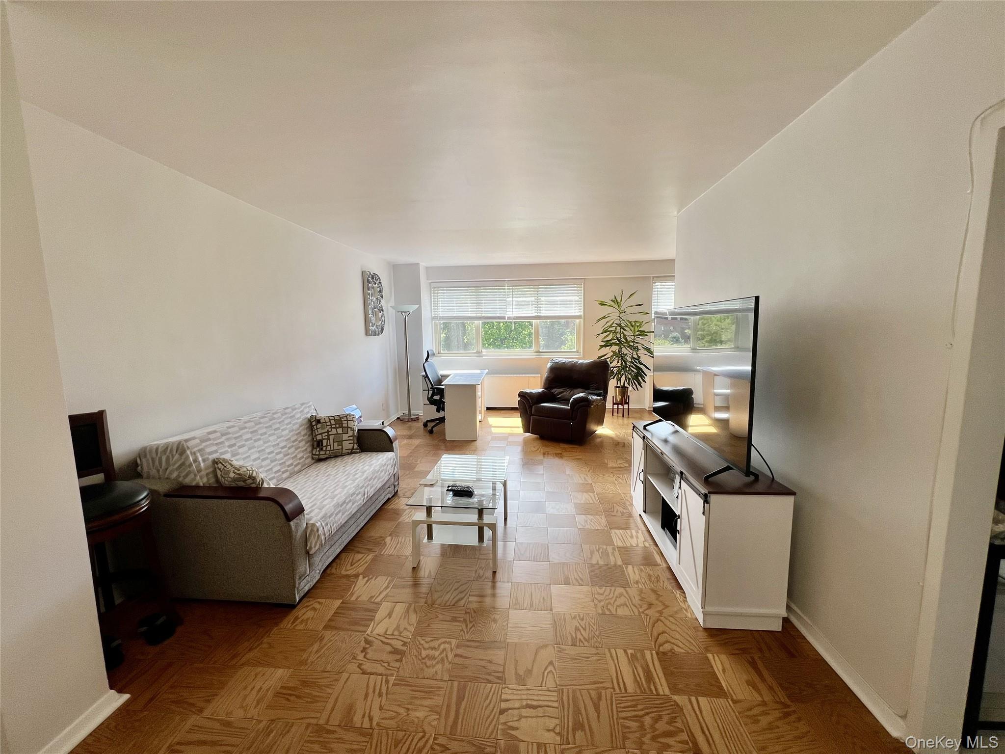 30 Lake Street, Unit 8D photo 3