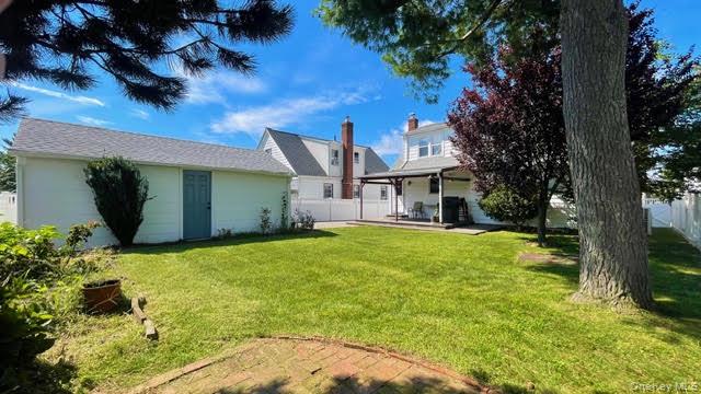 120 Barrymore Boulevard – For Sale photo 4