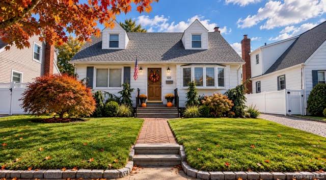 120 Barrymore Boulevard – For Sale
