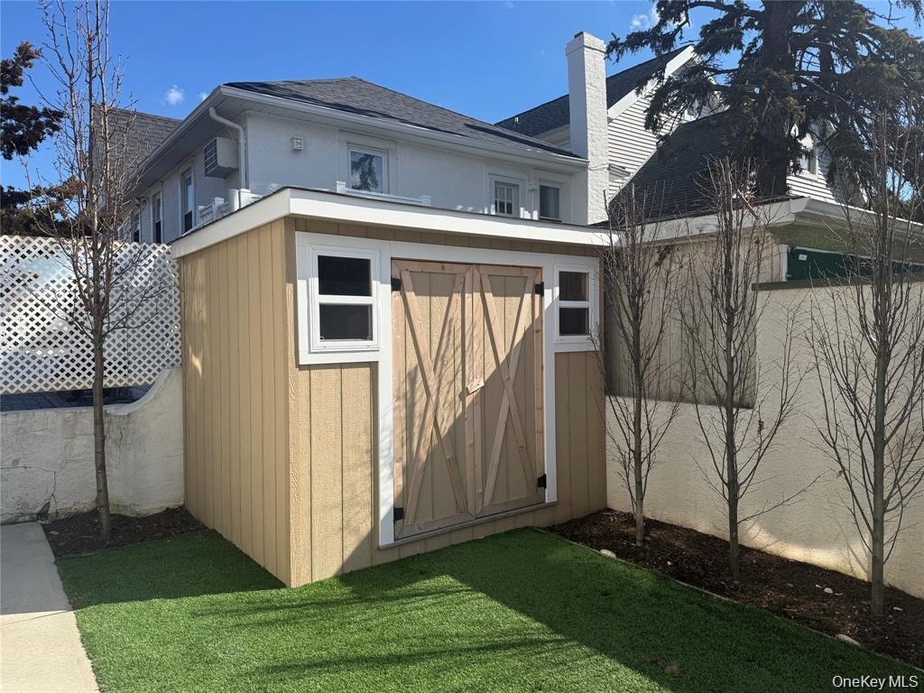 46 Clayton Avenue – For Rent photo 26