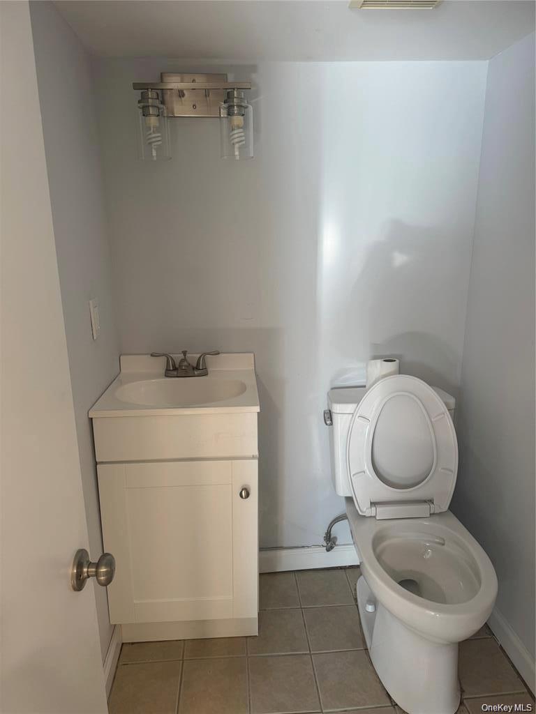 46 Clayton Avenue – For Rent photo 24