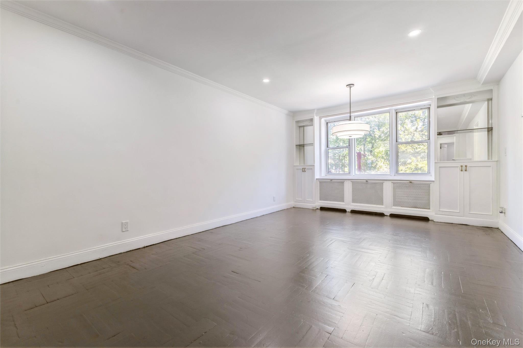 2 Sadore Lane, Unit 1E photo 15