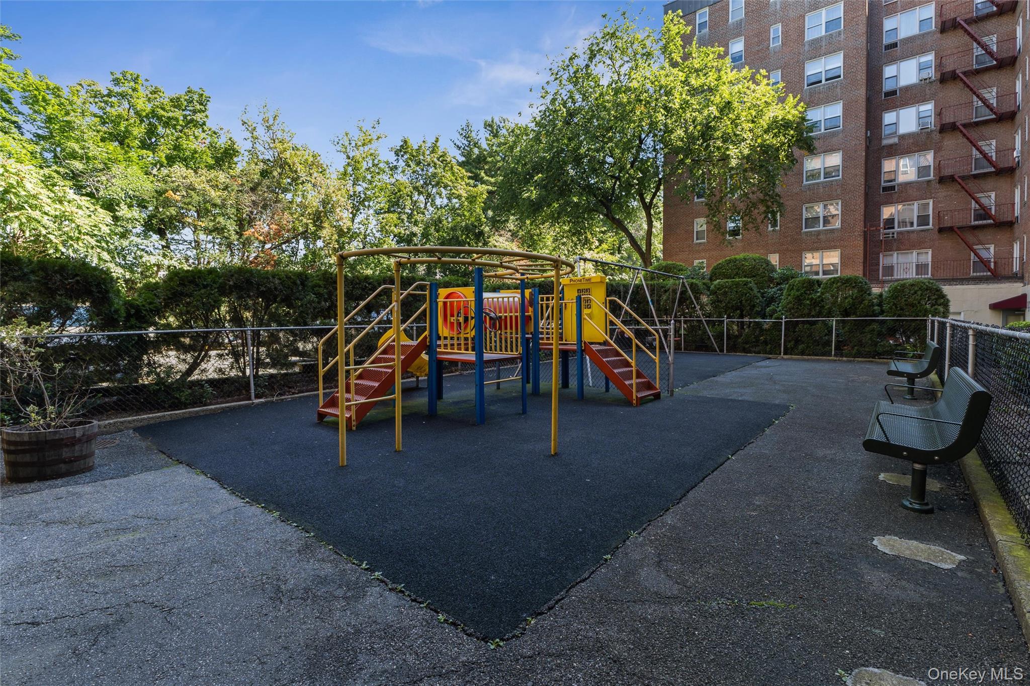 2 Sadore Lane, Unit 1E photo 21