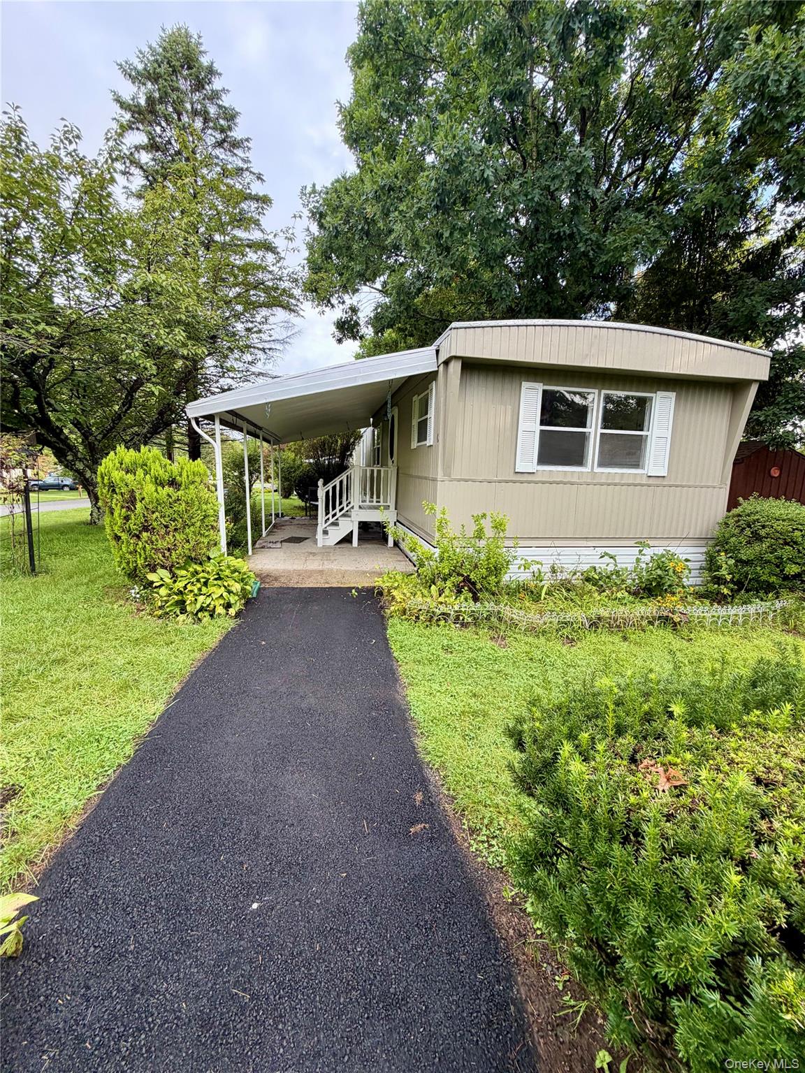 6 Oahu Lane – For Sale photo 12