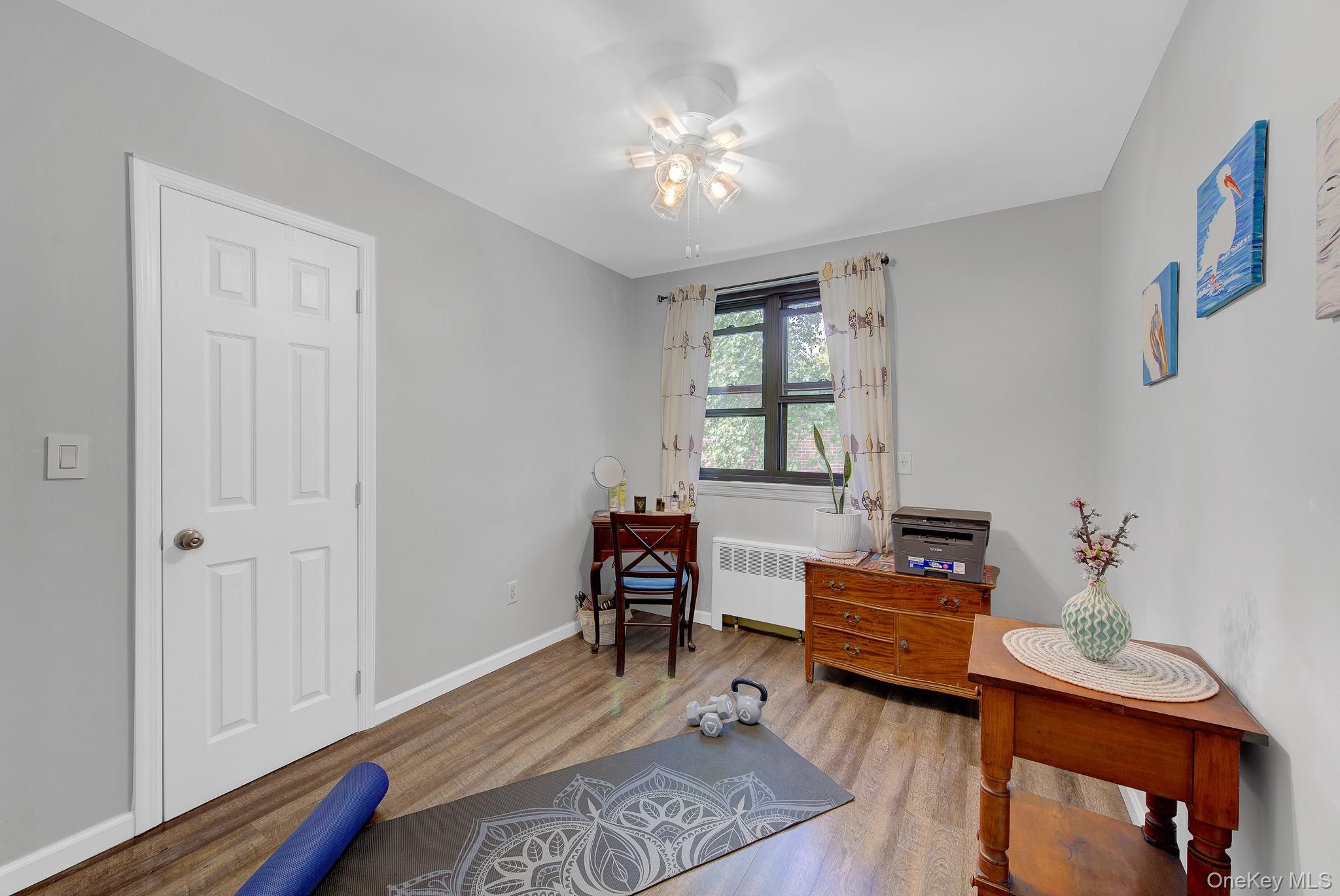 245-14 61st Avenue, Unit 0126 photo 2