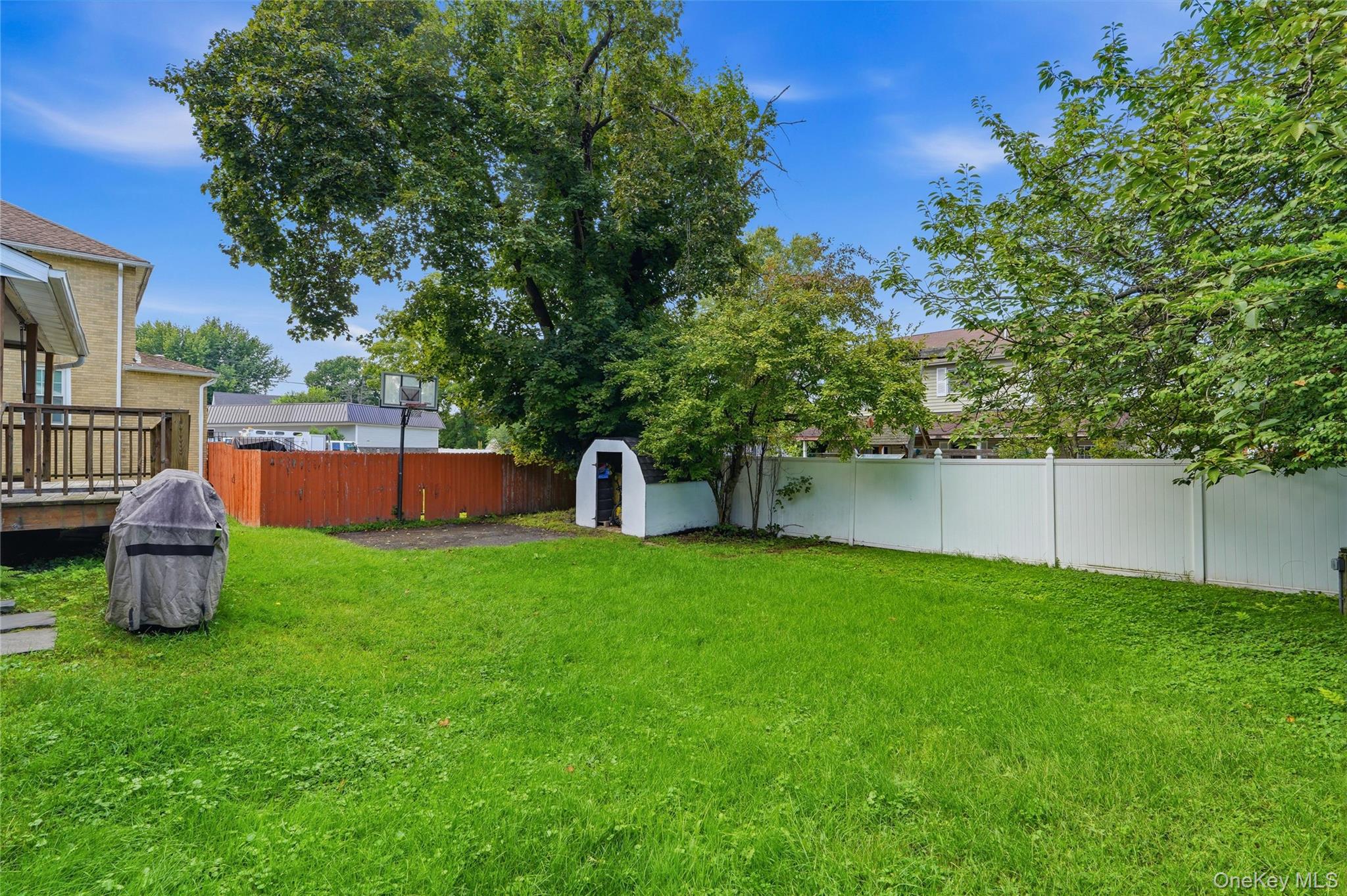 335 Lucas Avenue – For Sale photo 26