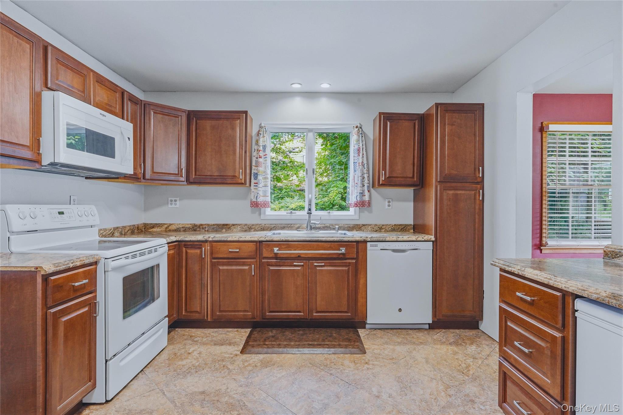 335 Lucas Avenue – For Sale photo 11