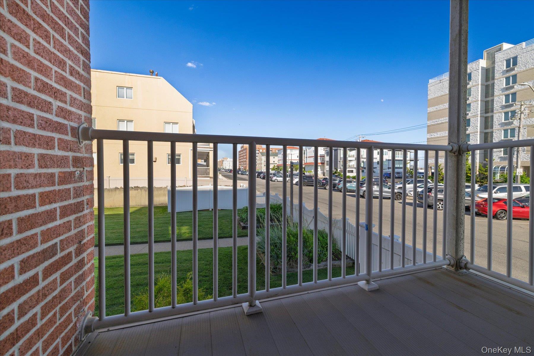 475 W Broadway, Unit 1A photo 2