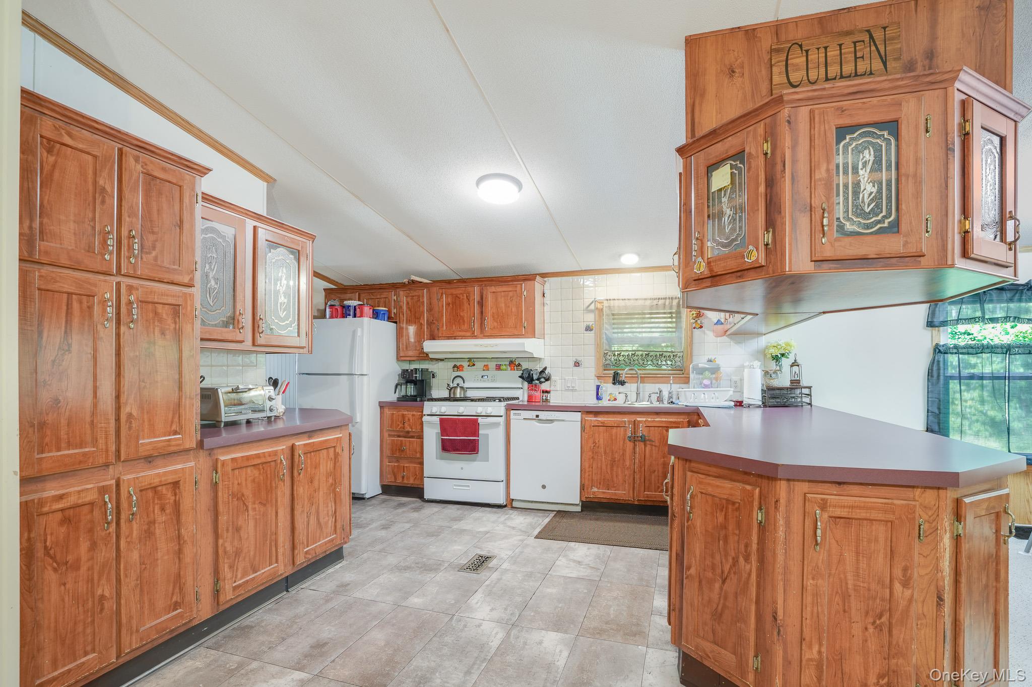 57 Forest Drive – For Sale photo 5
