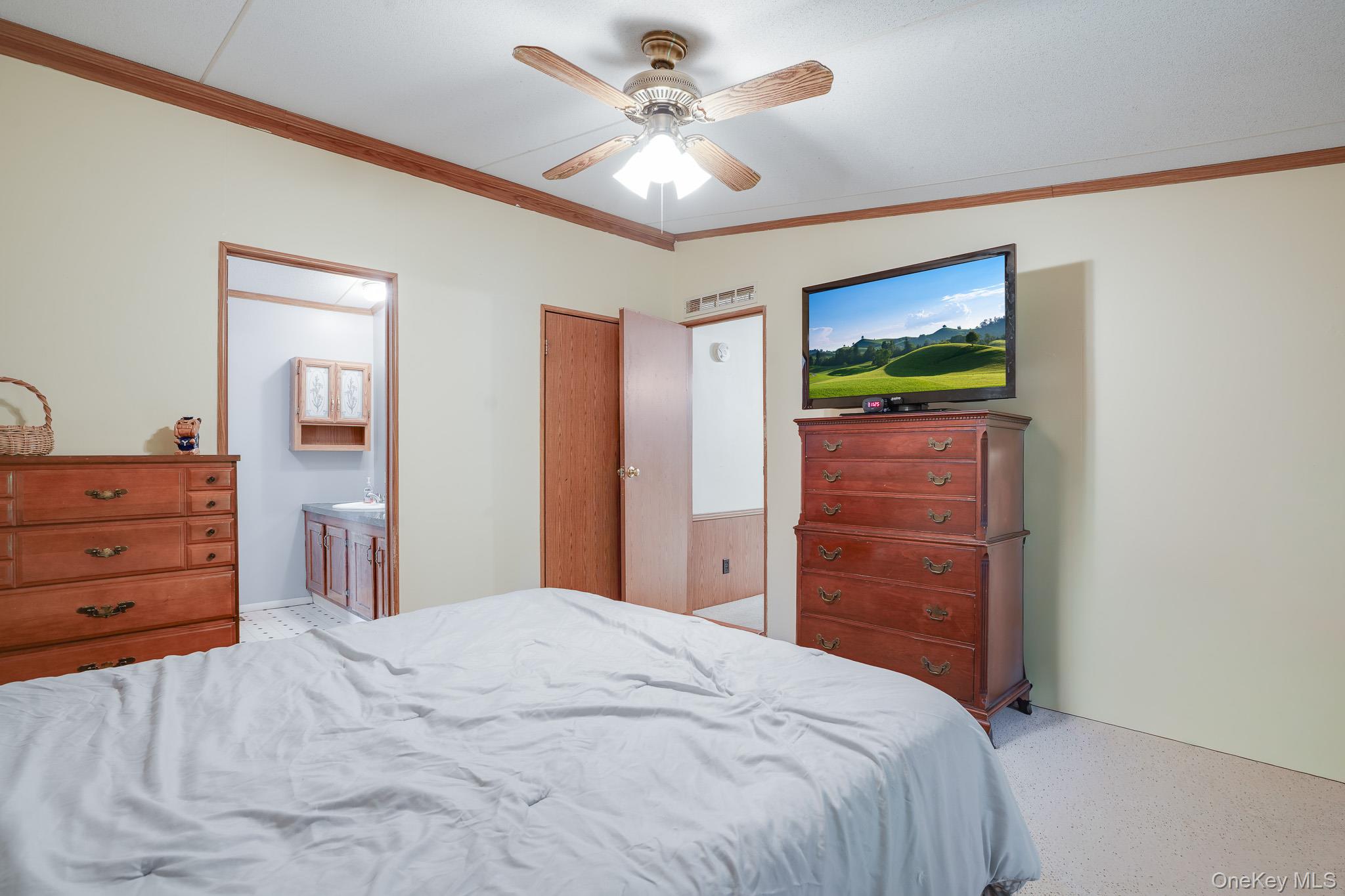 57 Forest Drive – For Sale photo 11