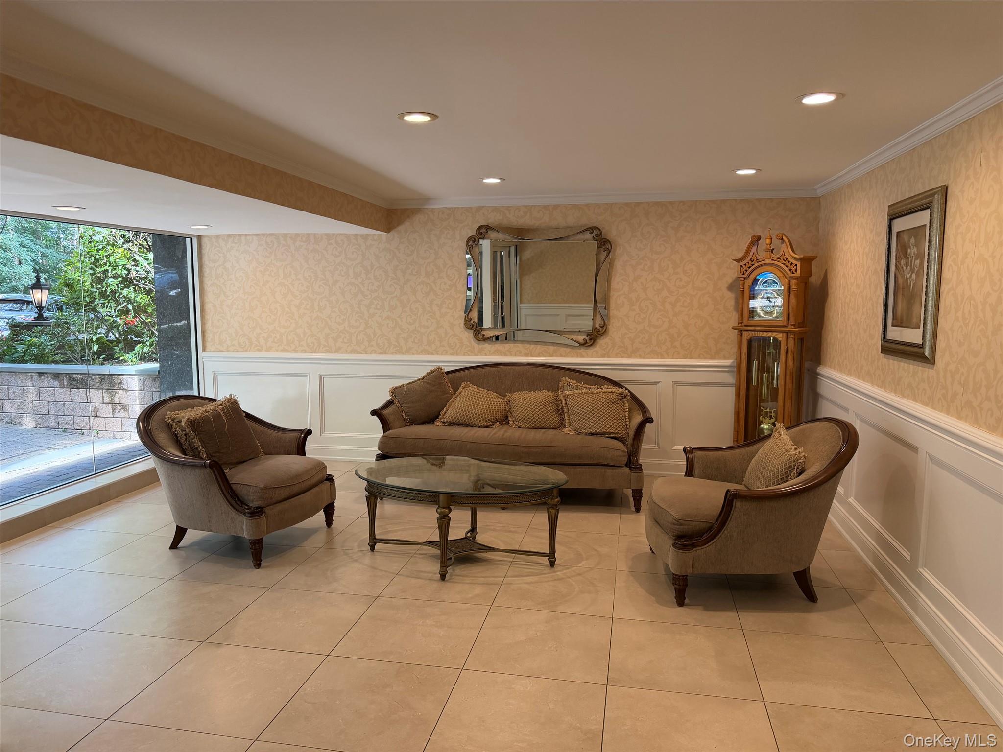 43-25 Douglaston Parkway, Unit 4E photo 3
