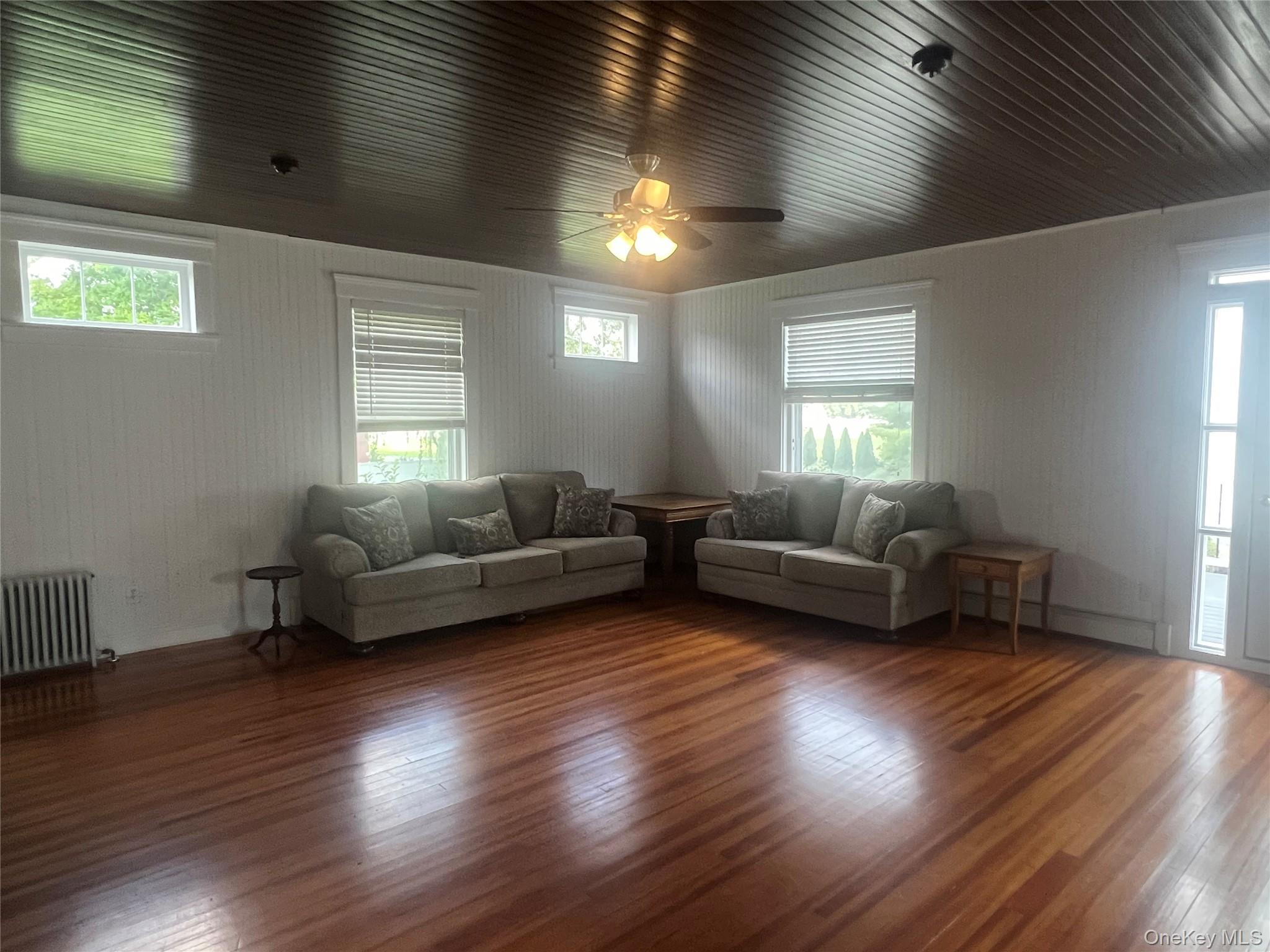 7 Parkway, Unit 2 photo 2