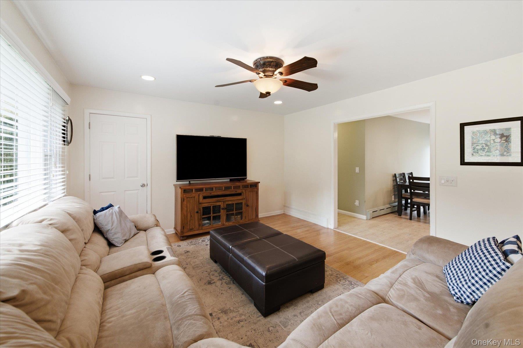 220 Hubbard Avenue – For Sale photo 6