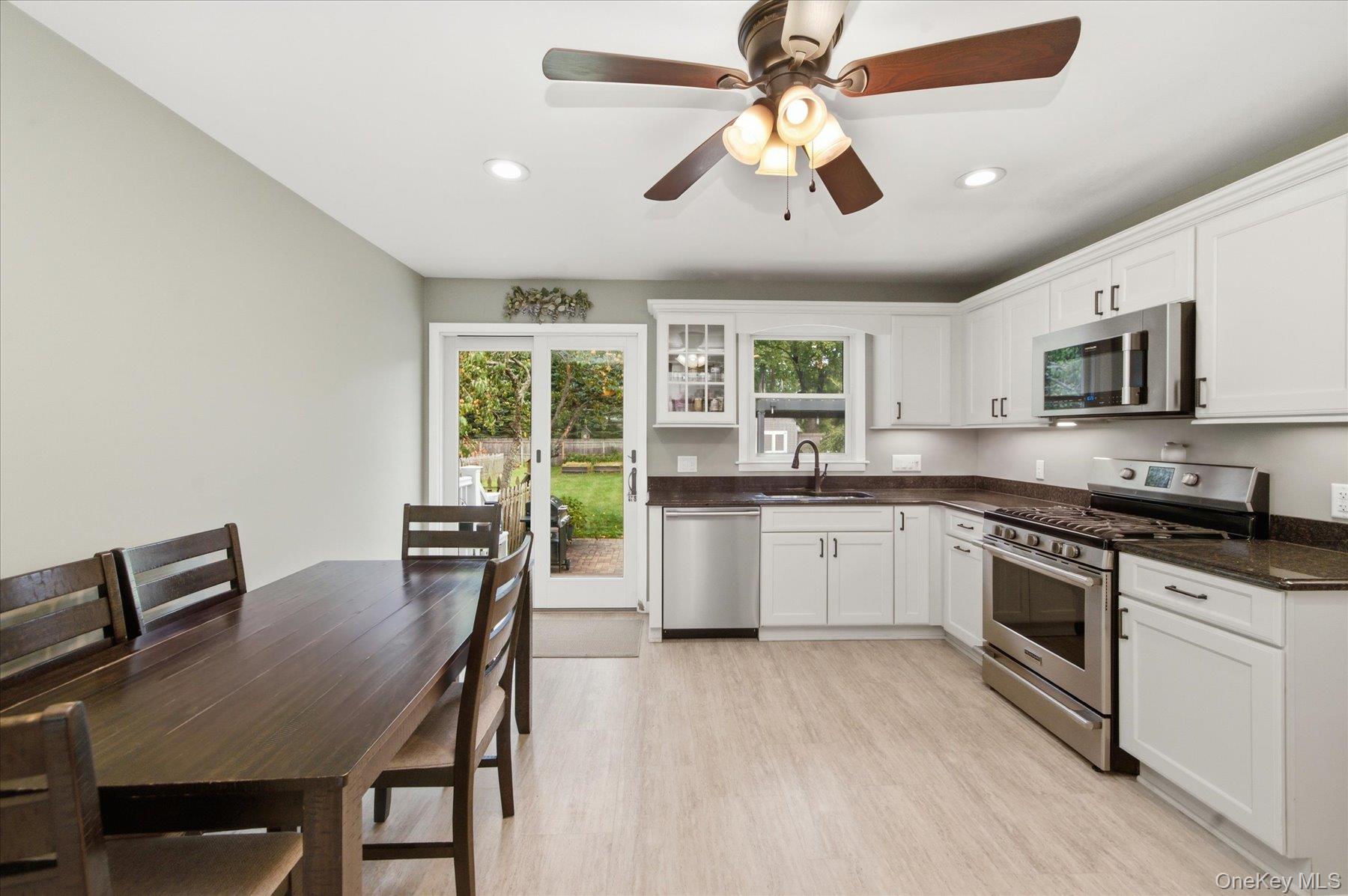 220 Hubbard Avenue – For Sale photo 10