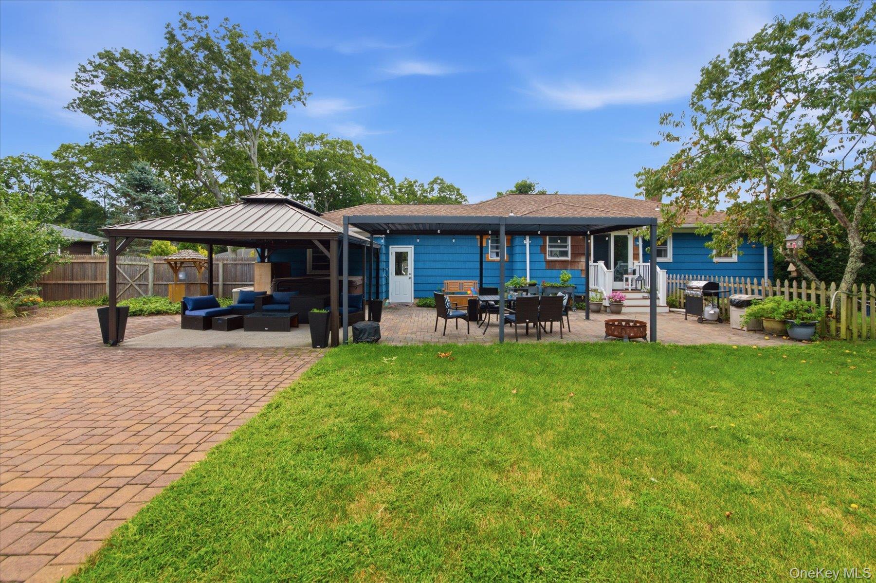 220 Hubbard Avenue – For Sale photo 30