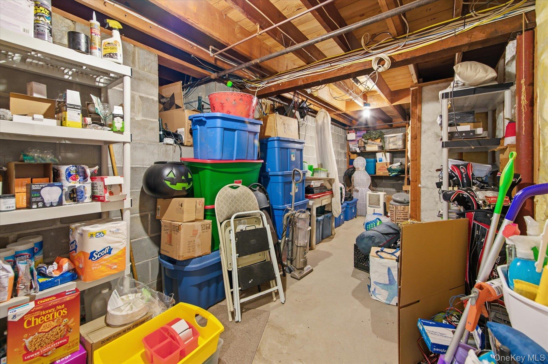 220 Hubbard Avenue – For Sale photo 23