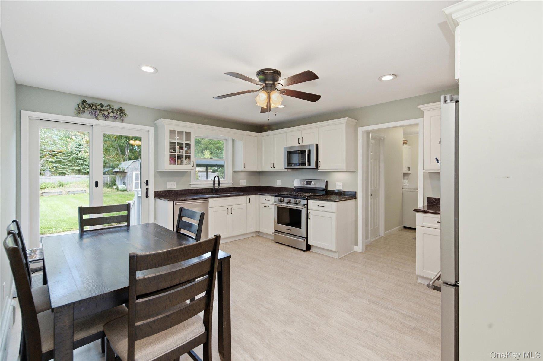220 Hubbard Avenue – For Sale photo 9